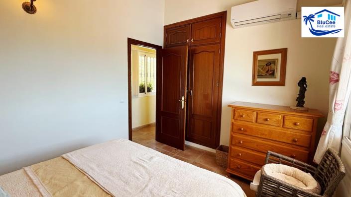Image No.22-3 Bed Villa for sale