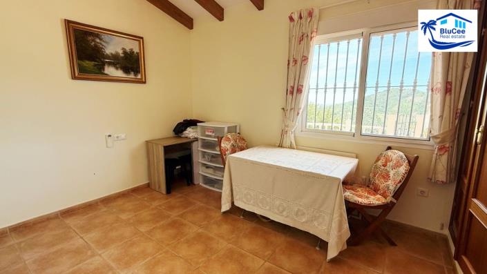 Image No.24-3 Bed Villa for sale