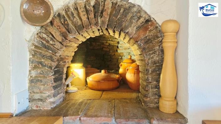 Image No.13-2 Bed Country House for sale