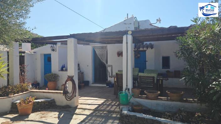Image No.48-2 Bed Country House for sale