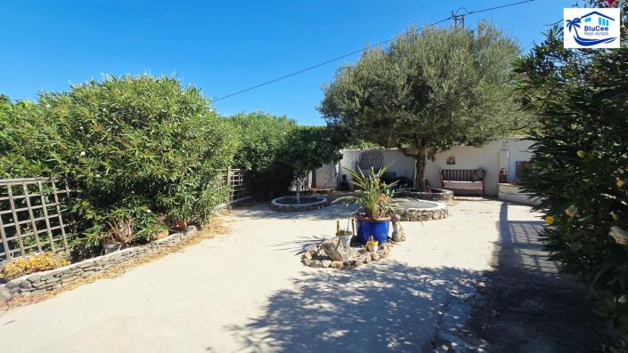 Image No.53-2 Bed Country House for sale