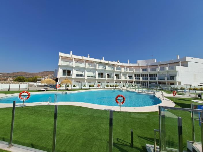 Image No.21-2 Bed Apartment for sale