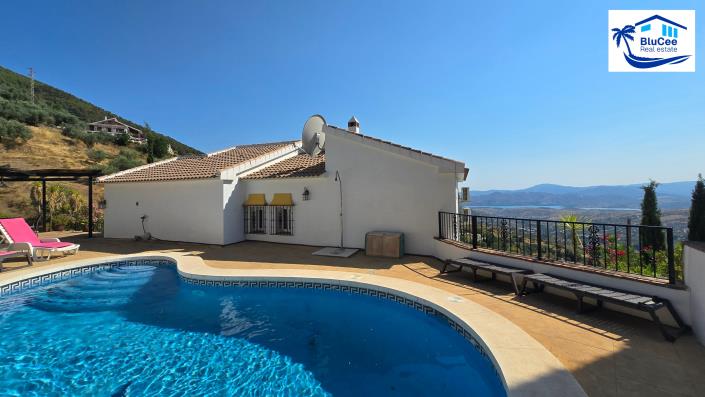 Image No.34-4 Bed Villa for sale