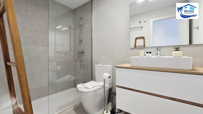 Image No.15-3 Bed Apartment for sale