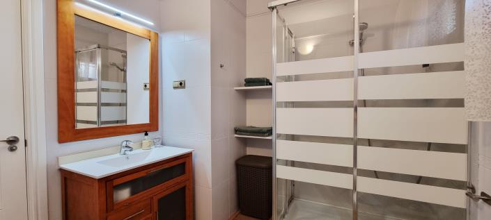 Image No.12-3 Bed Villa for sale
