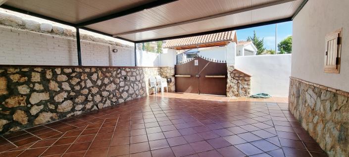 Image No.29-3 Bed Villa for sale