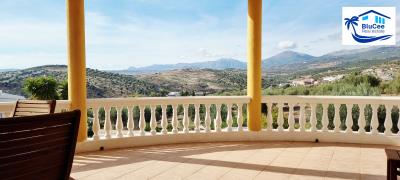 For-sale-independent-villa-with-large-swimming-pool-and-views---BluCee-Real-Estate--19-