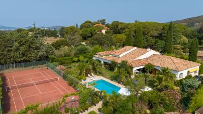 Villa de 6 chambres à vendre à La Londe-les-Maures