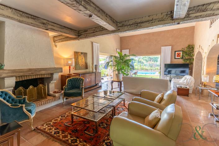 Image No.5-Villa de 6 chambres à vendre à La Londe-les-Maures