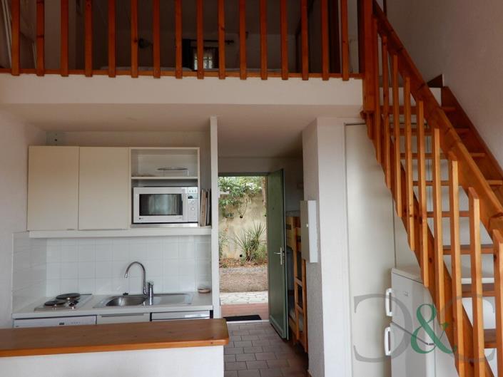 Image No.6-22 Bed Property for sale