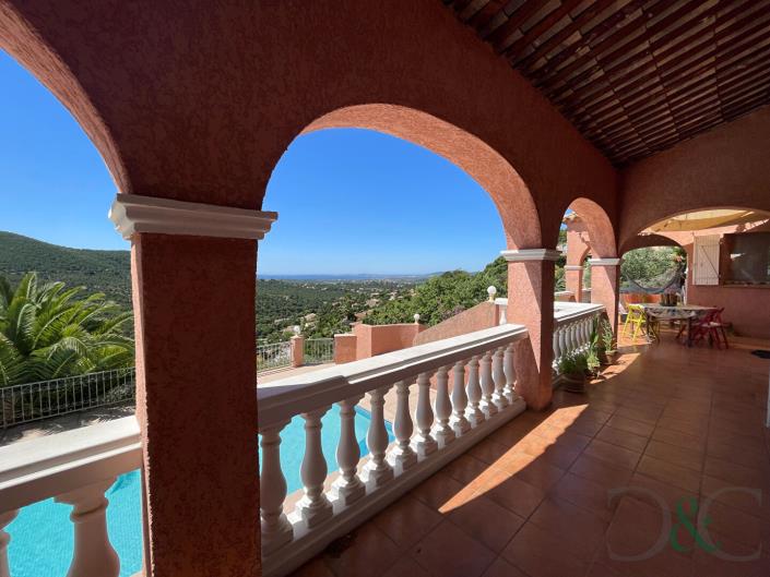 Image No.5-Villa de 5 chambres à vendre à La Londe-les-Maures