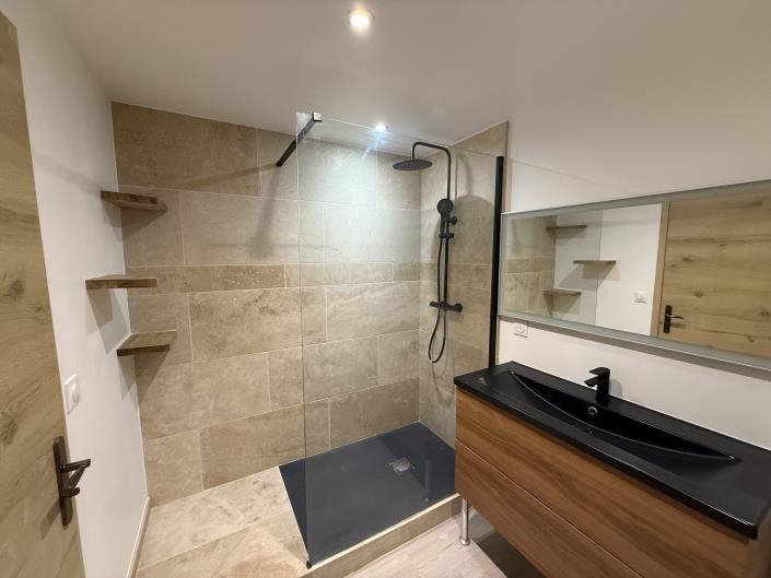 Image No.7-3 Bed Apartment for sale