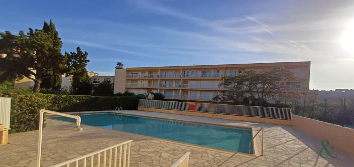 Image No.8-Appartement de 1 chambre à vendre à Le Lavandou