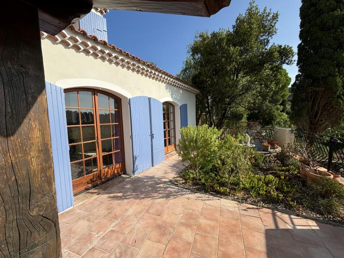 Image No.4-7 Bed Villa for sale