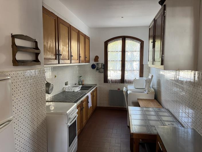 Image No.8-7 Bed Villa for sale