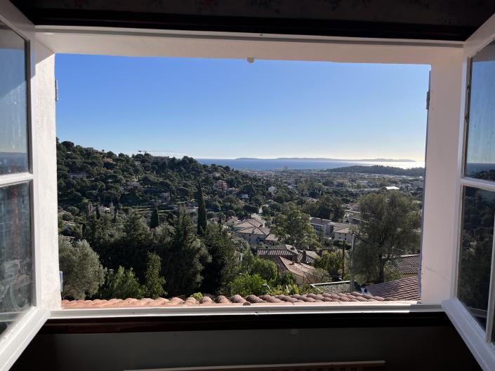 Image No.12-7 Bed Villa for sale