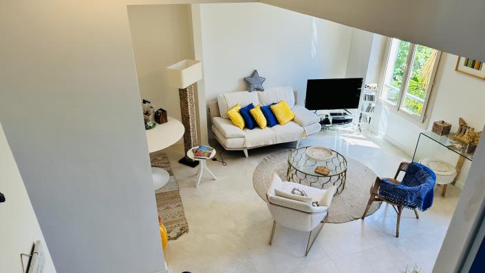 Image No.6-3 Bed Village House for sale