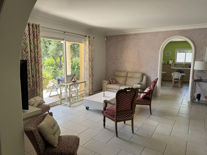 Image No.6-Villa / Détaché de 5 chambres à vendre à Bormes-les-Mimosas