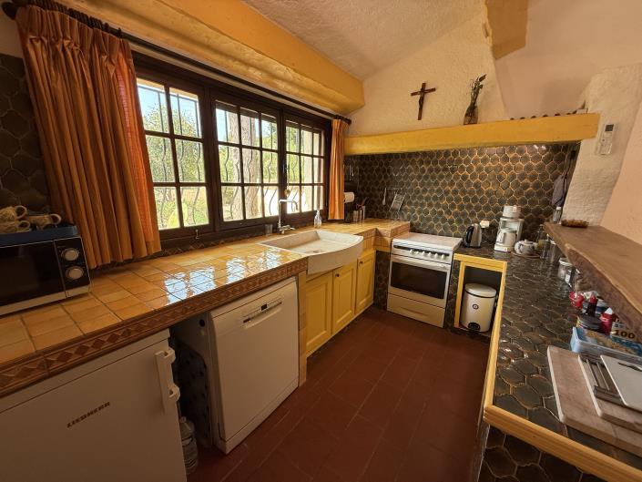 Image No.7-Maison de campagne de 6 chambres à vendre à Bormes-les-Mimosas