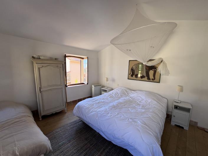 Image No.13-1 Bed Village House for sale