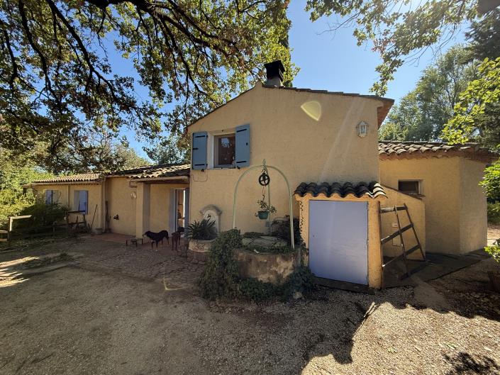 Image No.8-3 Bed Country Property for sale