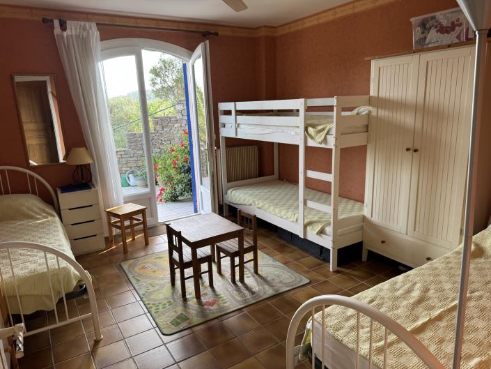 Image No.9-4 Bed Villa for sale