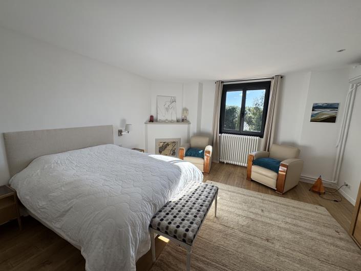 Image No.8-5 Bed Villa for sale