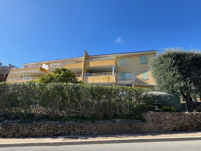 Image No.9-1 Bed Apartment for sale