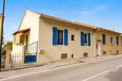 1 - Le Lavandou, Manoir