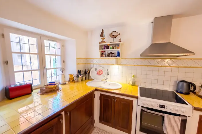 Image No.5-1 Bed Village House for sale