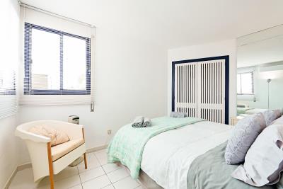 marina-botafoch-apartment-bed
