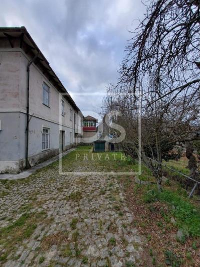 Image No.6-5 Bed Farmhouse for sale