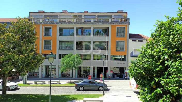 Image No.1-Commercial for sale