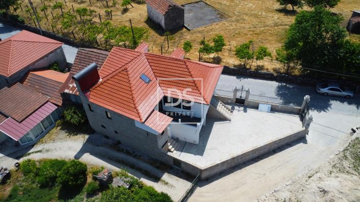 Image No.3-3 Bed Apartment for sale