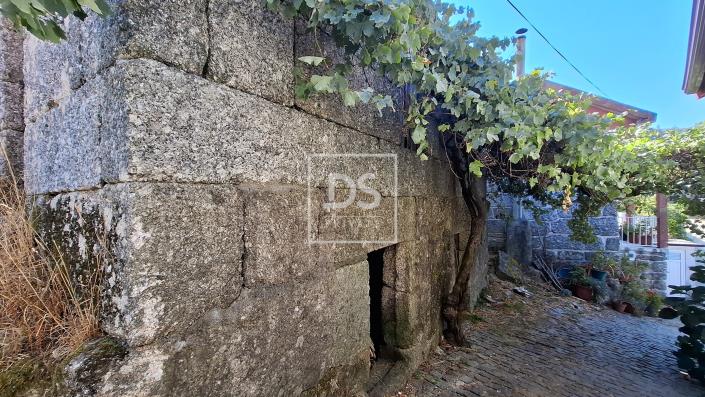 Image No.5-Country House for sale