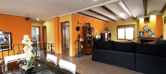 Image No.7-5 Bed Villa for sale