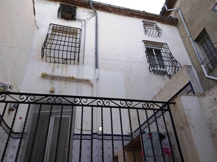 Image No.8-4 Bed Townhouse for sale