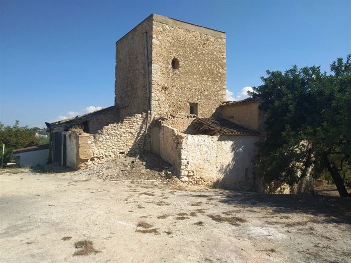 Image No.1-Finca for sale