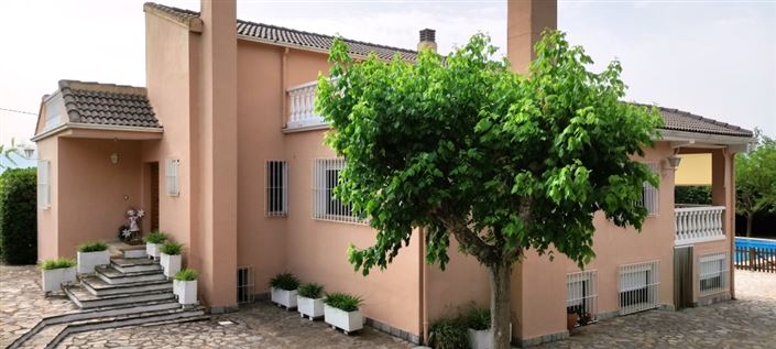 Image No.3-6 Bed Villa for sale