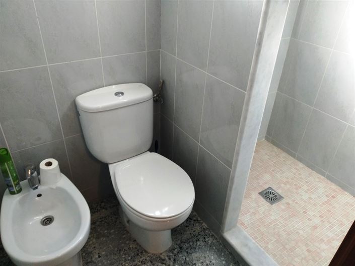 Image No.10-4 Bed Country House for sale