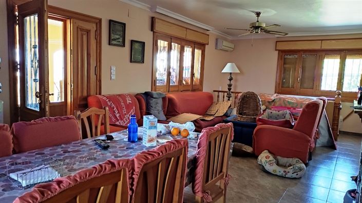 Image No.5-Villa de 5 chambres à vendre à Benillup