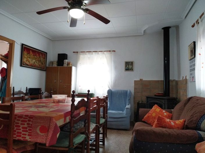 Image No.5-2 Bed Country House for sale