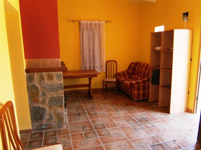 Image No.5-2 Bed Country House for sale