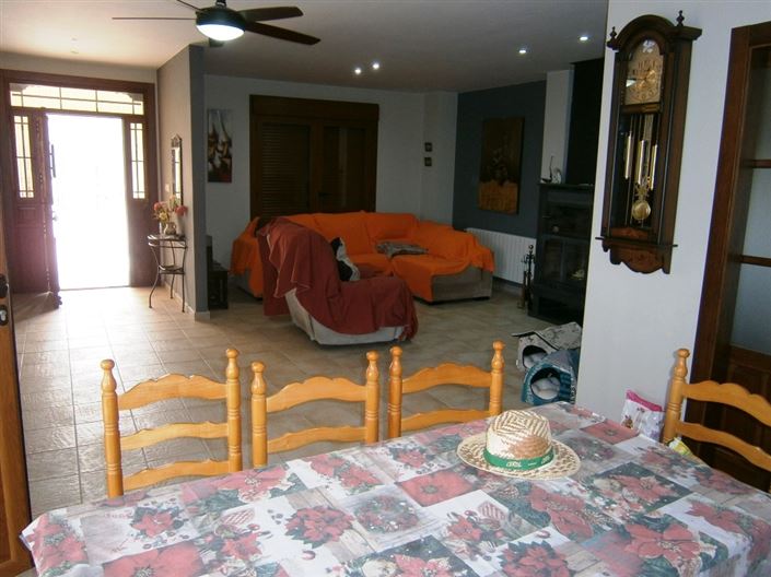 Image No.5-4 Bed Country House for sale