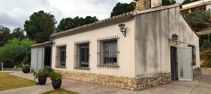 Image No.3-3 Bed Villa for sale