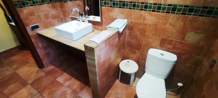 Image No.9-7 Bed Country House for sale