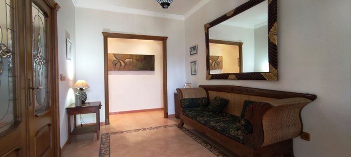 Image No.7-7 Bed Villa for sale