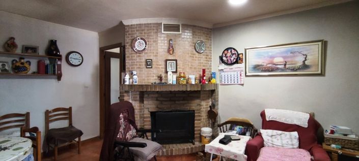 Image No.6-3 Bed Country House for sale