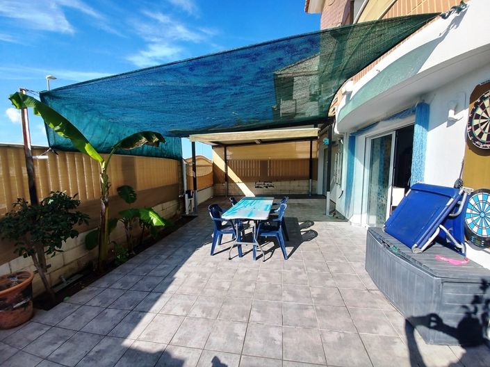 Image No.1-3 Bed Property for sale