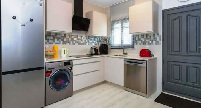 Image No.1-3 Bed Property for sale